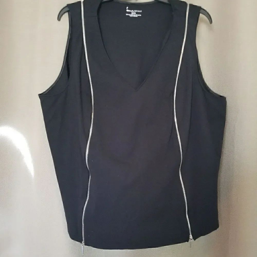 Lane bryant 22/24 zipper black basic tank